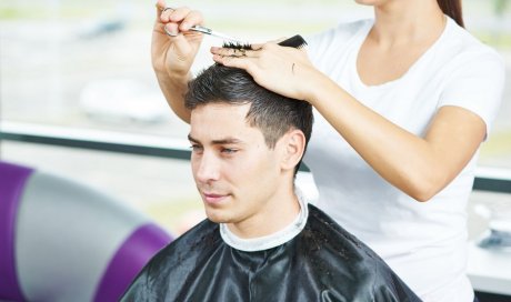 Salon de coiffure pour coupe moderne homme Limonest 